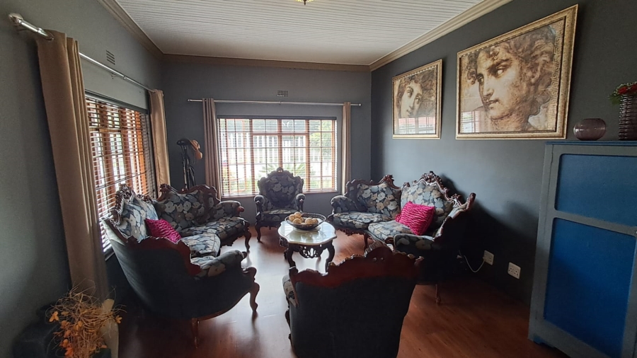 6 Bedroom Property for Sale in Parys Free State